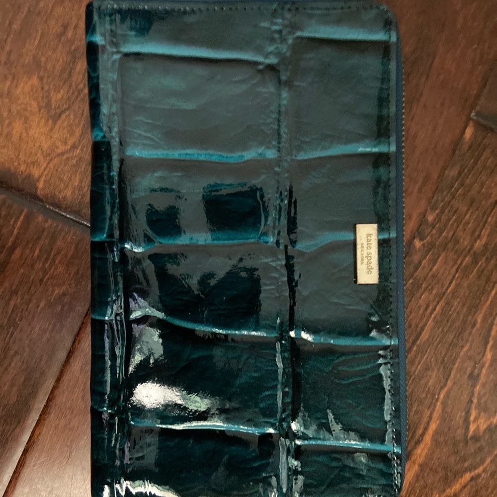 Kate Spade Travel Wallet